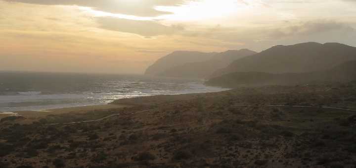 El Plan Copla iza dos banderas amarillas en playas de Águilas y Cartagena este sábado