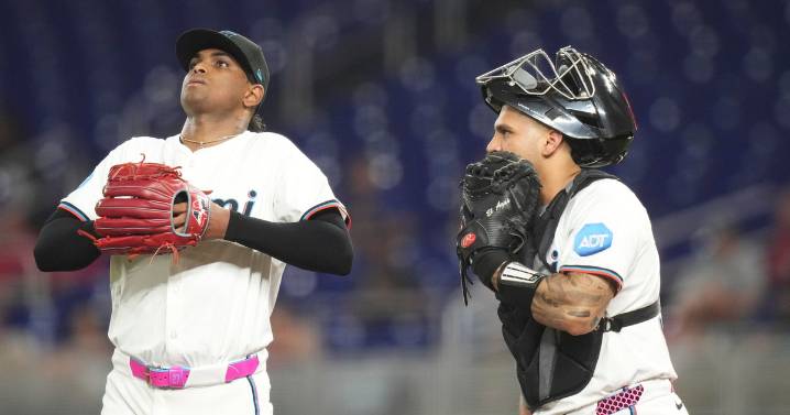 Marlins' Edward Cabrera allows career