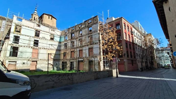 Zaragoza intensifica la vigilancia sobre solares: 282 expedientes desde 2022
