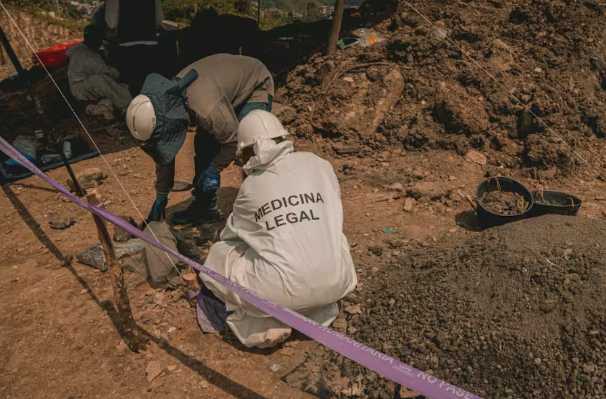 Paz y búsqueda: identifican fosas comunes y campamento de guerra entre Comuneros del Sur y el Estado