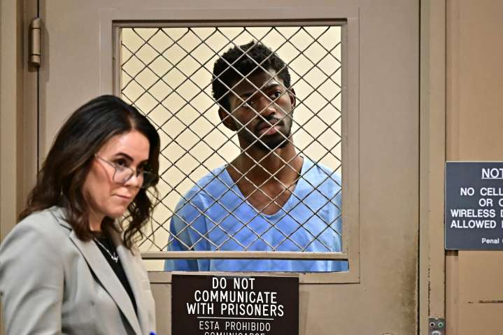 Lil Nas X enfrenta cuatro delitos graves tras enfrentarse a la Policía en Los Ángeles