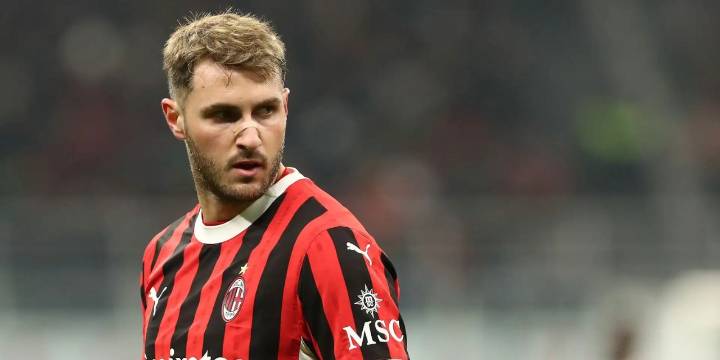 ¿Se va Santiago Giménez del AC Milan? Su agente rompe el silencio tras la derrota ante Cremonese