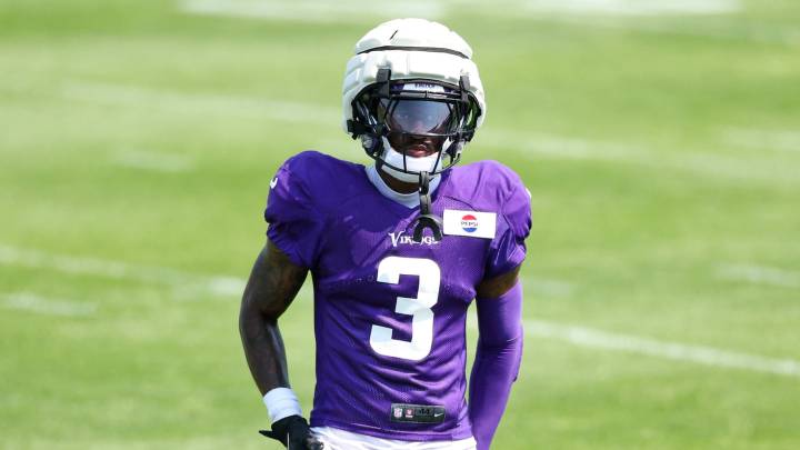 Jordan Addison recibe suspensión de tres juegos por sustancias ilícitas