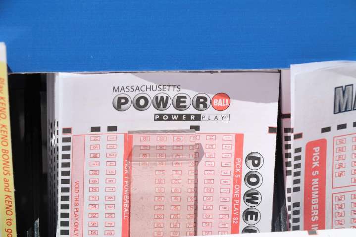 Powerball jackpot rolls to $815 million ahead of Wednesday night drawing