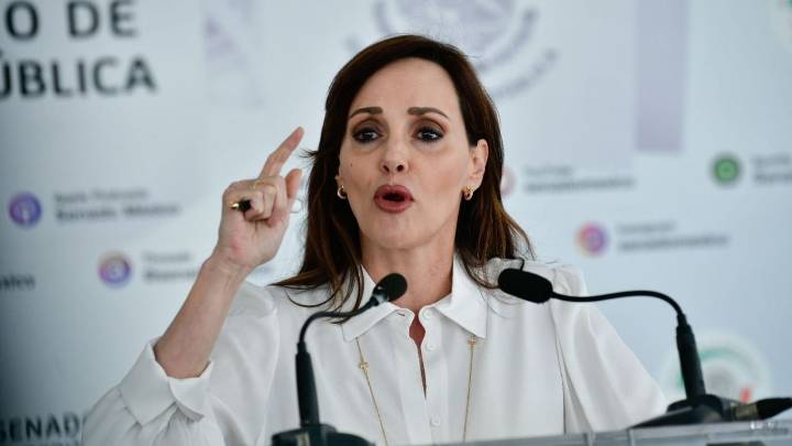 Senadores del PAN respaldan a Lilly Téllez tras críticas por pedir el apoyo de Trump contra el narco