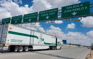 Descartan impacto por freno de Estados Unidos a visas de camioneros