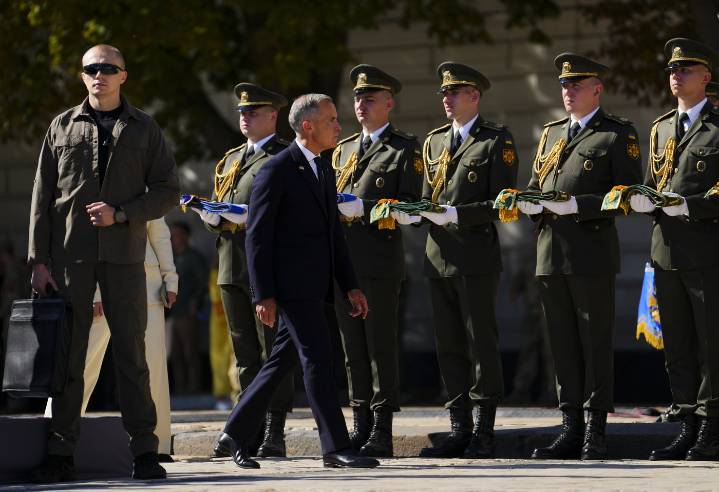 Drones, armoured vehicles part of Canada’s $2B military aid package for Ukraine