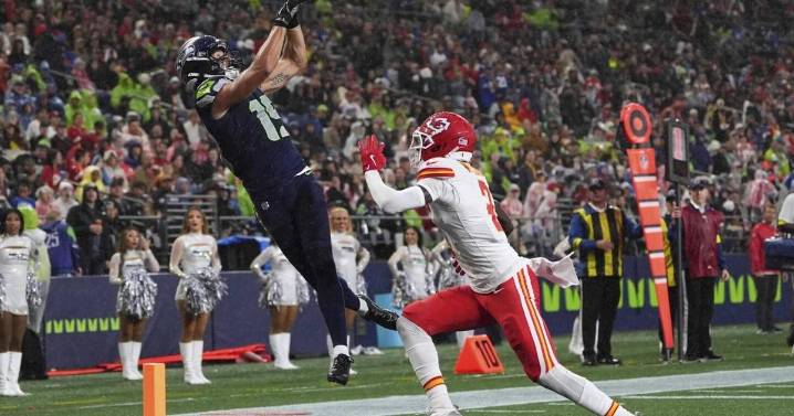 Chiefs fall to Seahawks in second preseason game