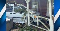 Vehicle crashes into home in Williamson County