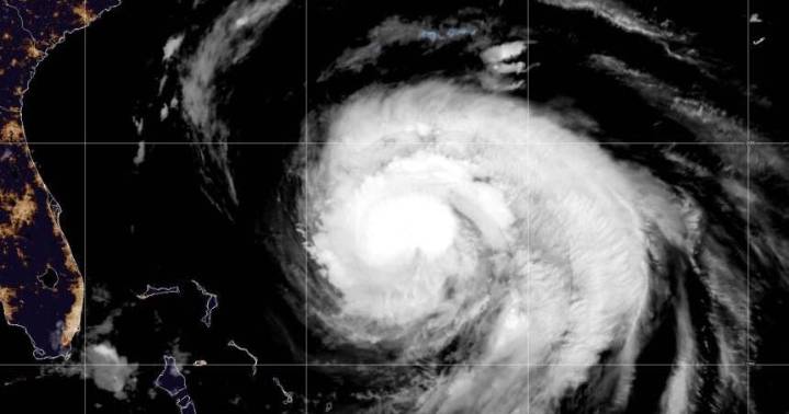 Maps show Hurricane Erin's path with storm projected to move up Atlantic, threaten East Coast with dangerous rip currents
