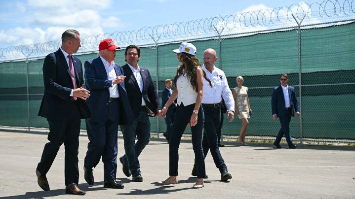 Judge pauses construction at Florida's Alligator Alcatraz detention center