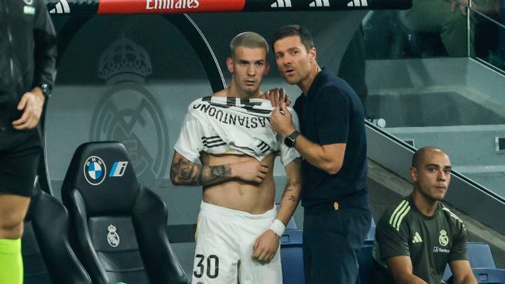 Xabi Alonso rendido a los pies de Franco Mastantuono tras su debut en Real Madrid