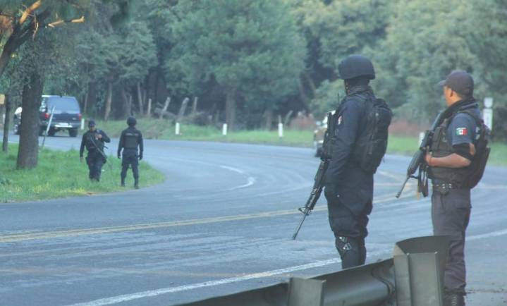 Moviliza a policías enfrentamiento en la Pátzcuaro