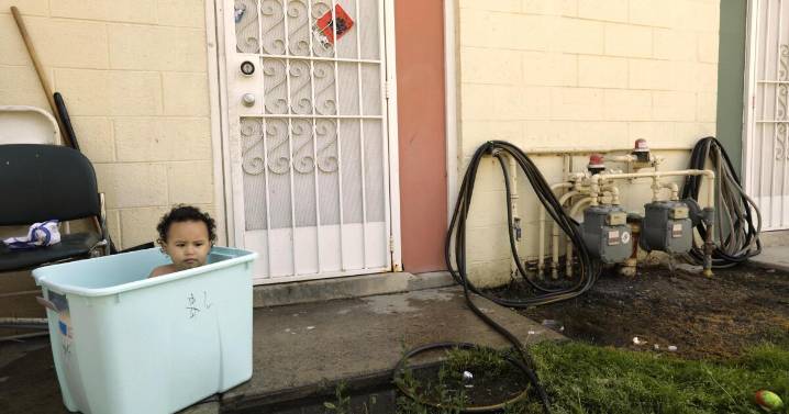 Rental units in unincorporated L.A. County must stay cool under new law