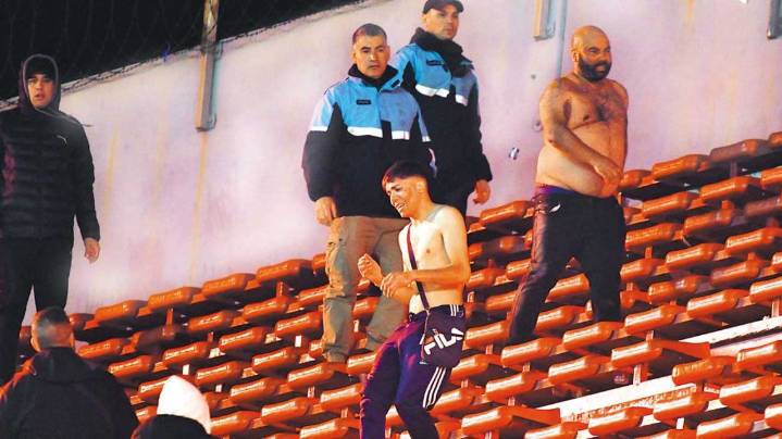 El líder de la barra oficial del Rojo no podrá ingresar en ningún estadio