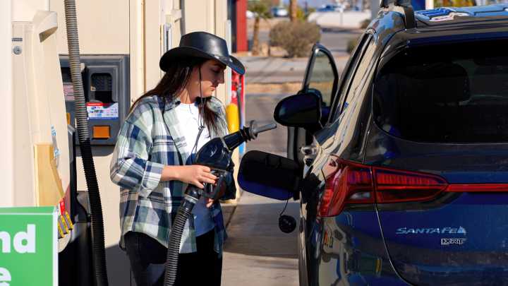 RivCo Gas Price Remains Mostly Unchanged