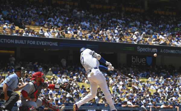 Ohtani homers, strikes out 8, but Cardinals rally past Dodgers 5