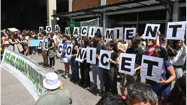Conicet va al paro contra el ajuste de Javier Milei