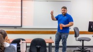 How new UF course will double as partnership with NIL arm, Florida Victorious