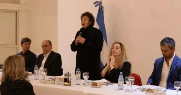 Milei recibe en Olivos a diputados propios y aliados para blindar los vetos a leyes