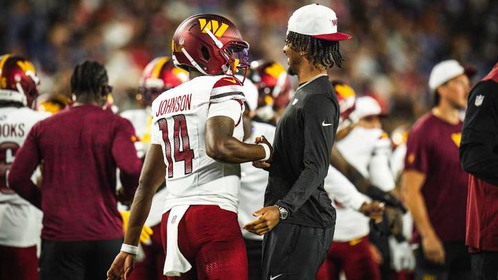 Jayden Daniels learning when to 'pick and choose my spots' on how to lead