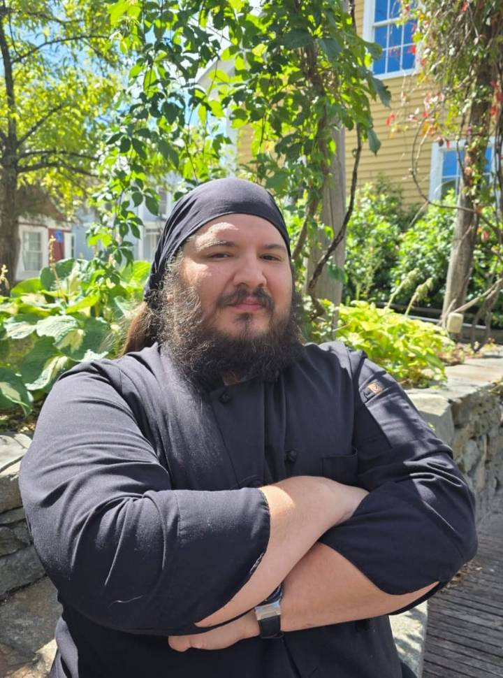 Erick Mackay: El chef que eleva la cocina intercultural con sabores auténticos