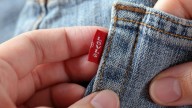 Pantalones Levi’s a mitad de precio para una vuelta al cole y a la oficina con ropa cómoda, versátil, duradera y que queda bien a todos