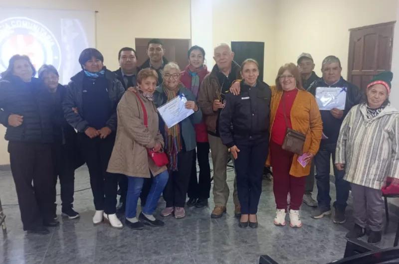 Charla sobre ciberdelito para adultos mayores se brindó en San Pedro