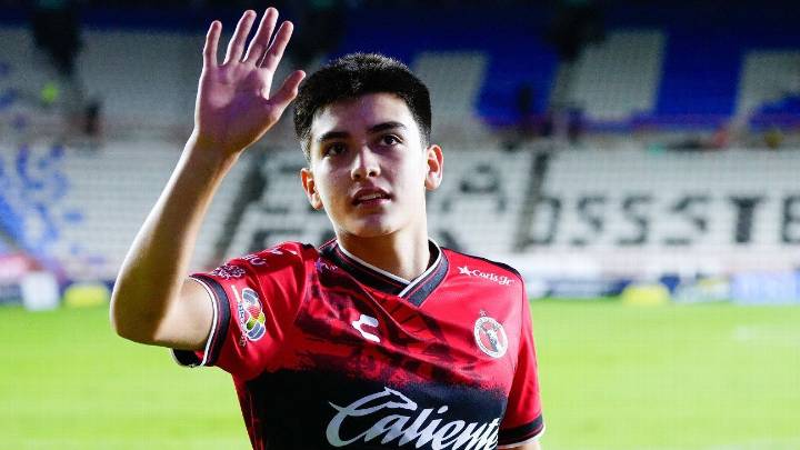 Gilberto Mora: ¿Puede jugar tres mundiales en menos de un año?