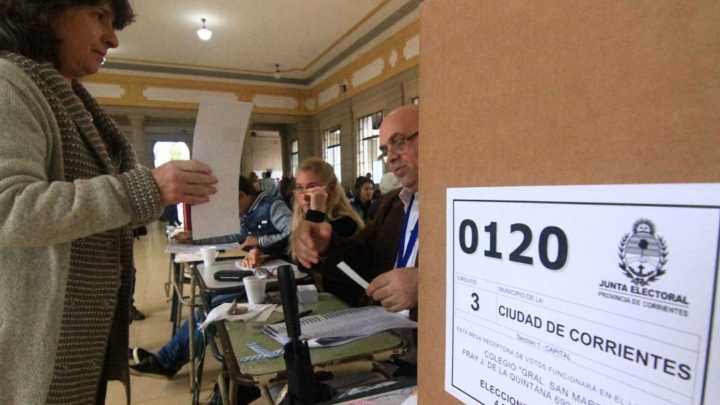 Elecciones en Corrientes: La Libertad Avanza denunció «falta de transparencia» en el sistema electoral
