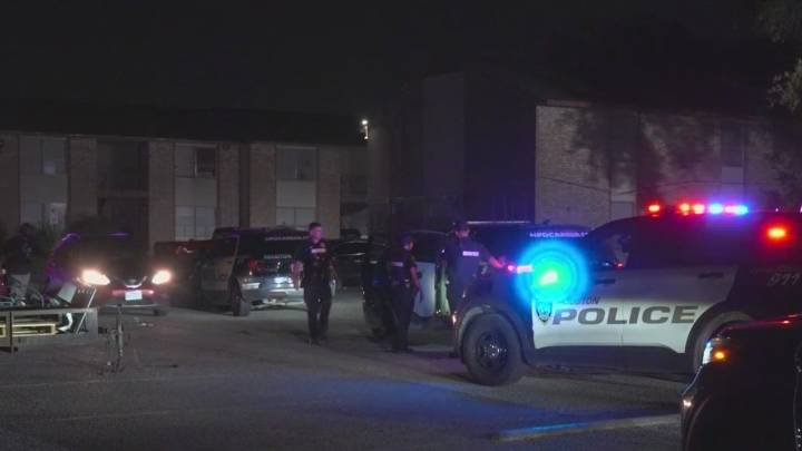 Male and female shoot each other outside Houston apartment complex; another person detained, police say