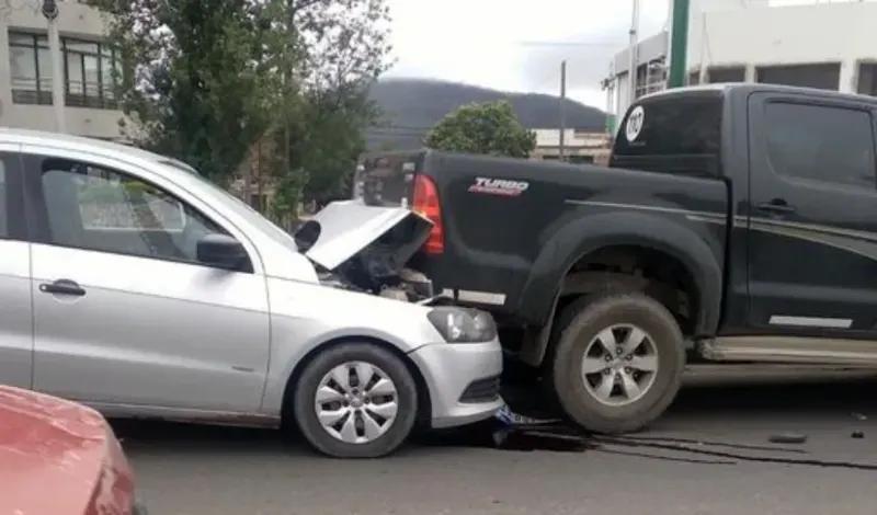 Choque en cadena a metros del Hospital San Bernardo