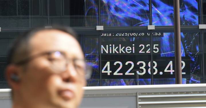 Stock market today: U.S. stocks creep higher, world mixed
