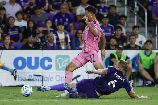 Muriel y Ojeda impulsan a Orlando City a una victoria por 4