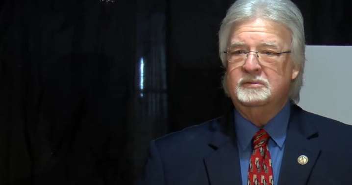 Boonville Mayor charged with leaving the scene of an accident