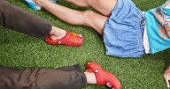 NFL, Crocs kicking off a multi-year licensing deal starting this season