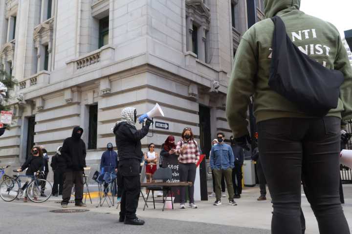 Asylum-seekers are spending longer at S.F.'s ICE field office