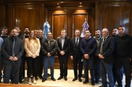 El gobernador Zamora y el jefe de Gabinete recibieron a autoridades de la Asociación del Personal de Tribunales de Cuentas de Argentina