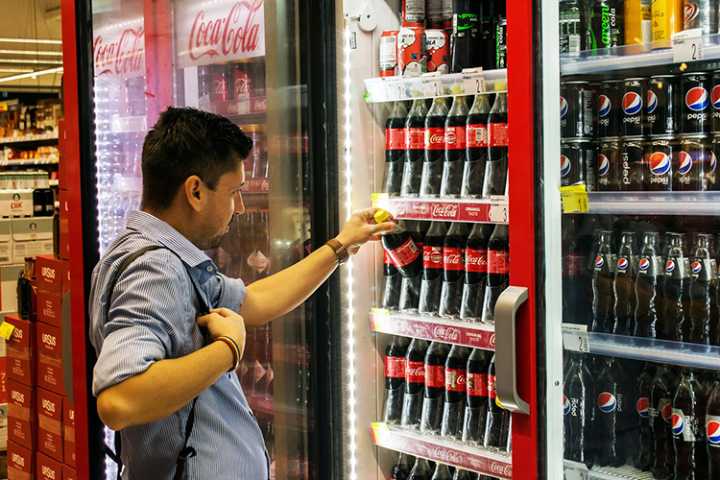 Organizaciones civiles piden aplicar “impuestos saludables” al alcohol, tabaco y bebidas azucaradas