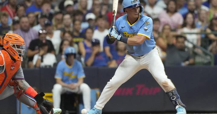 Brewers hold off skidding Mets 3-2 for 7th straight win thanks to Perkins' throw