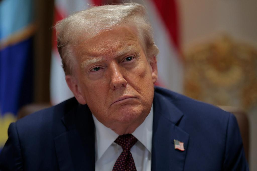 Midterm tea leaves: Trump can upend political history