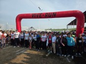 Participan jóvenes en rodada y carrera por la paz y contra las adicciones