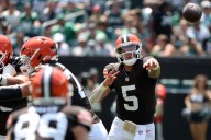 Dillon Gabriel has solid showing aside from 2 turnovers in Browns’ 22-13 victory over the Eagles: ‘There are entertainers, and there are competitors’