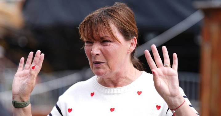 Furious Lorraine Kelly 'leaving' ITV amid channel's brutal jobs bloodbath