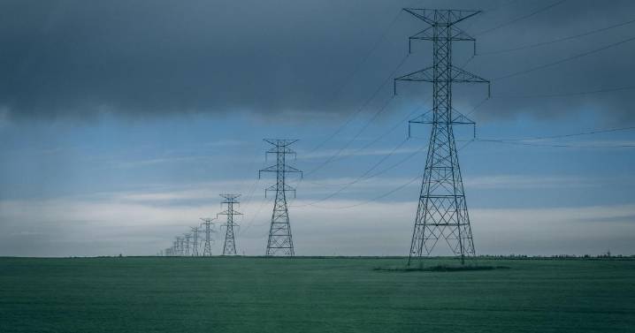 Storm Floris: 22,000 Scottish homes still without power