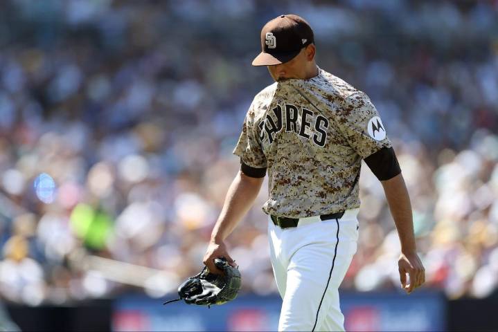 Jeremiah Estrada’s Dodgers struggles continue as Padres fall back into NL West tie