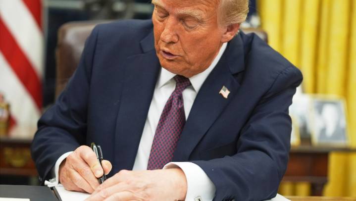 Donald Trump despide a responsable de cifras de empleo en EU