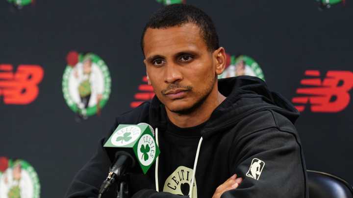Celtics Sign Head Coach Joe Mazzulla To Multi