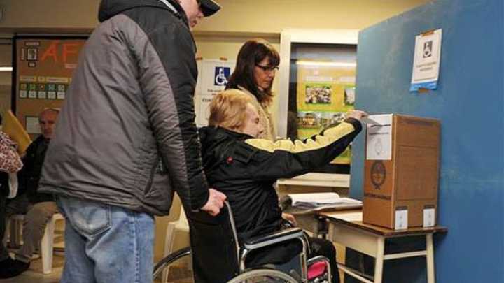Voto accesible: el derecho de todos y todas a votar sin dificultades