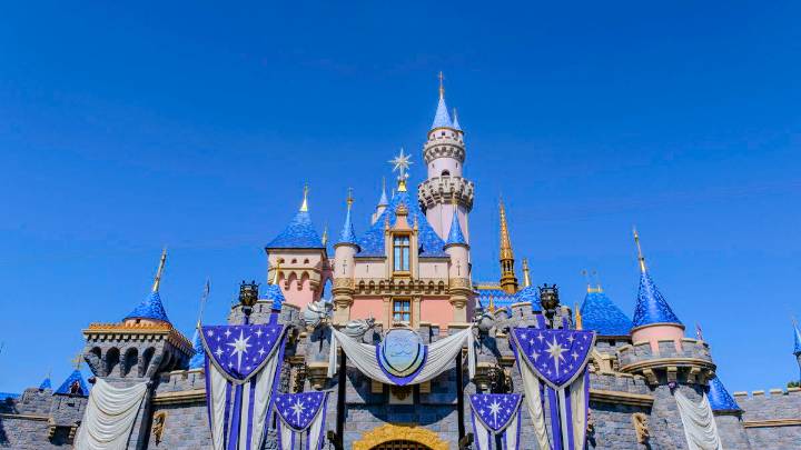 NASCAR’s $200B Partner Signs Off on Mega Project as They Vow to Bring Back “Cars” Universe A surprising reunion between the Cars movie world and NASCAR has fans buzzing, with hints of a return that co